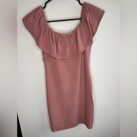 OFF SHOULDER RUFFLE DRESS PINK M - Picture 2 of 3